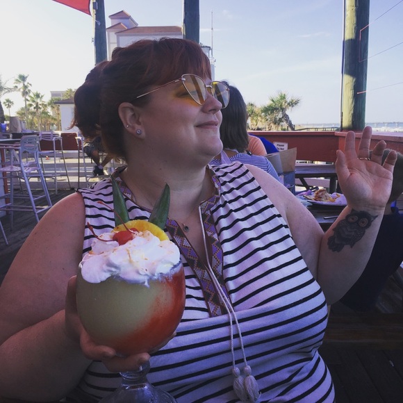 Sassy & sophisticated! I’m Tera Jo! Hi Babes XOXO - Picture 14 of 14